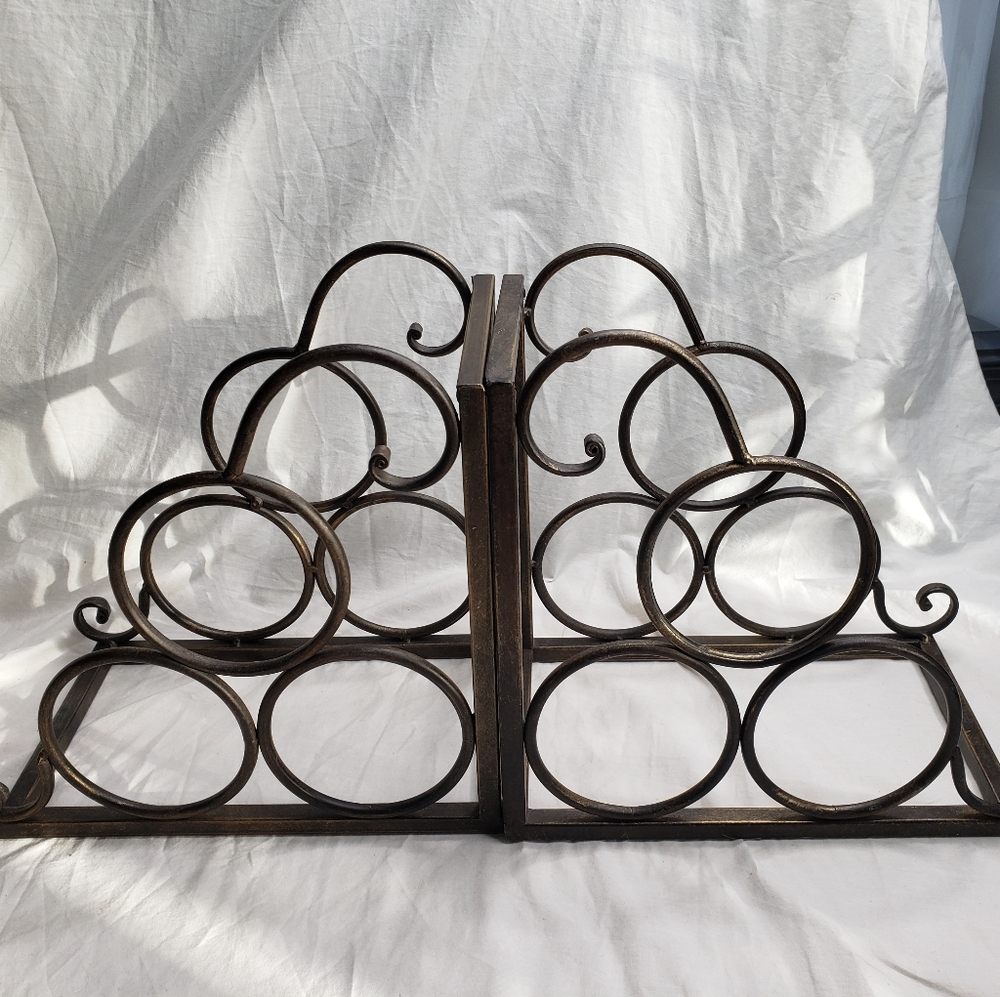 Wine Towel Water Bottle Storage Two Metal Decorative Shelf Table Racks